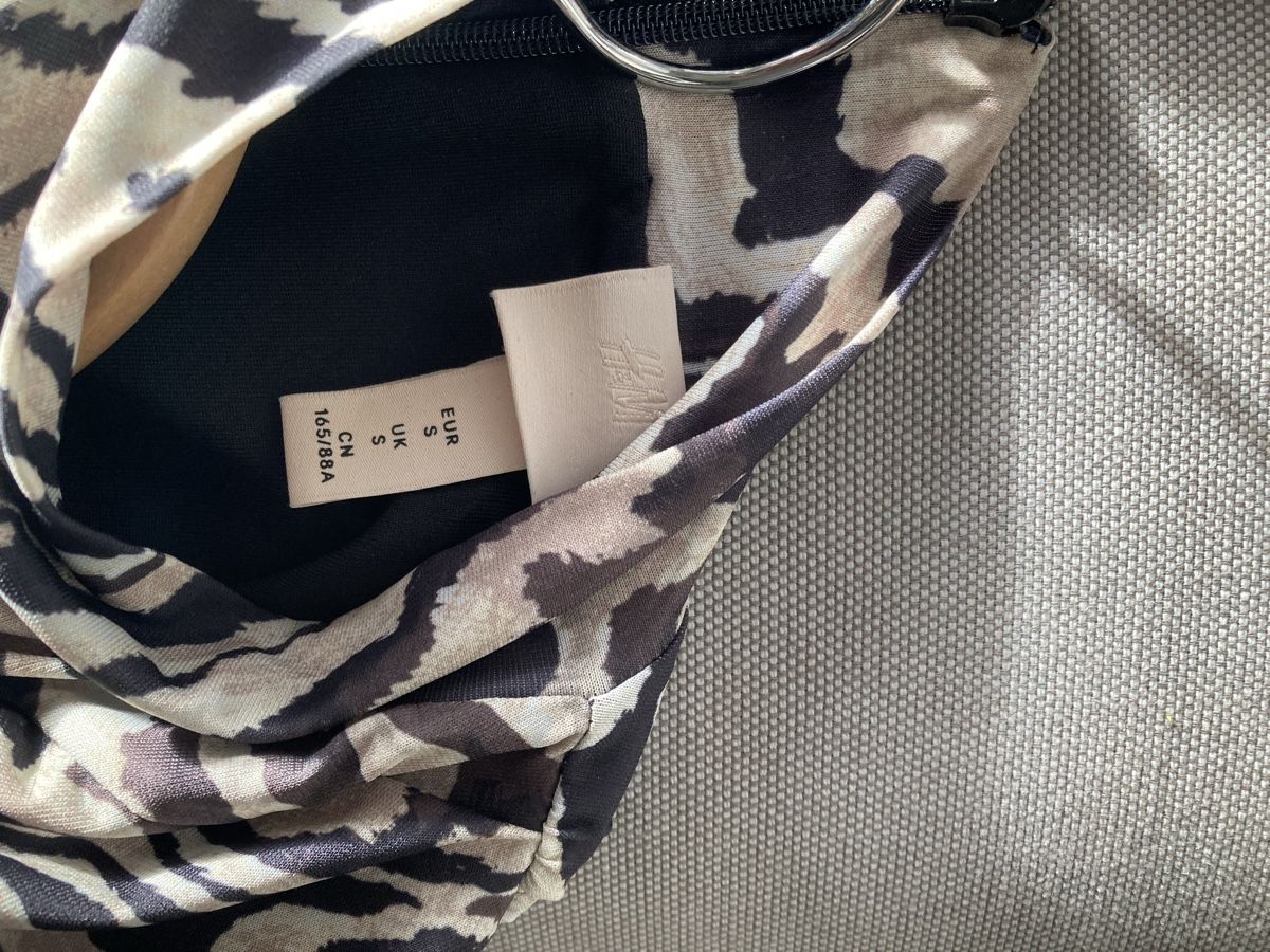 H&M Vestiti: H&M Kleid, Grösse S, Zebramuster – Usato da St. Gallen venduto da dan_9vhs 4