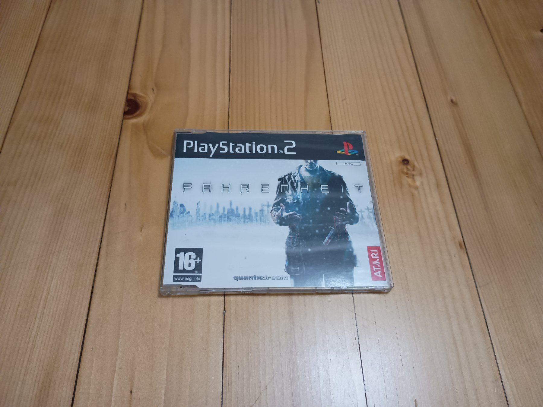 Giochi: Fahrenheit demo, promo PS2 – Usato da Delémont venduto da Burberry