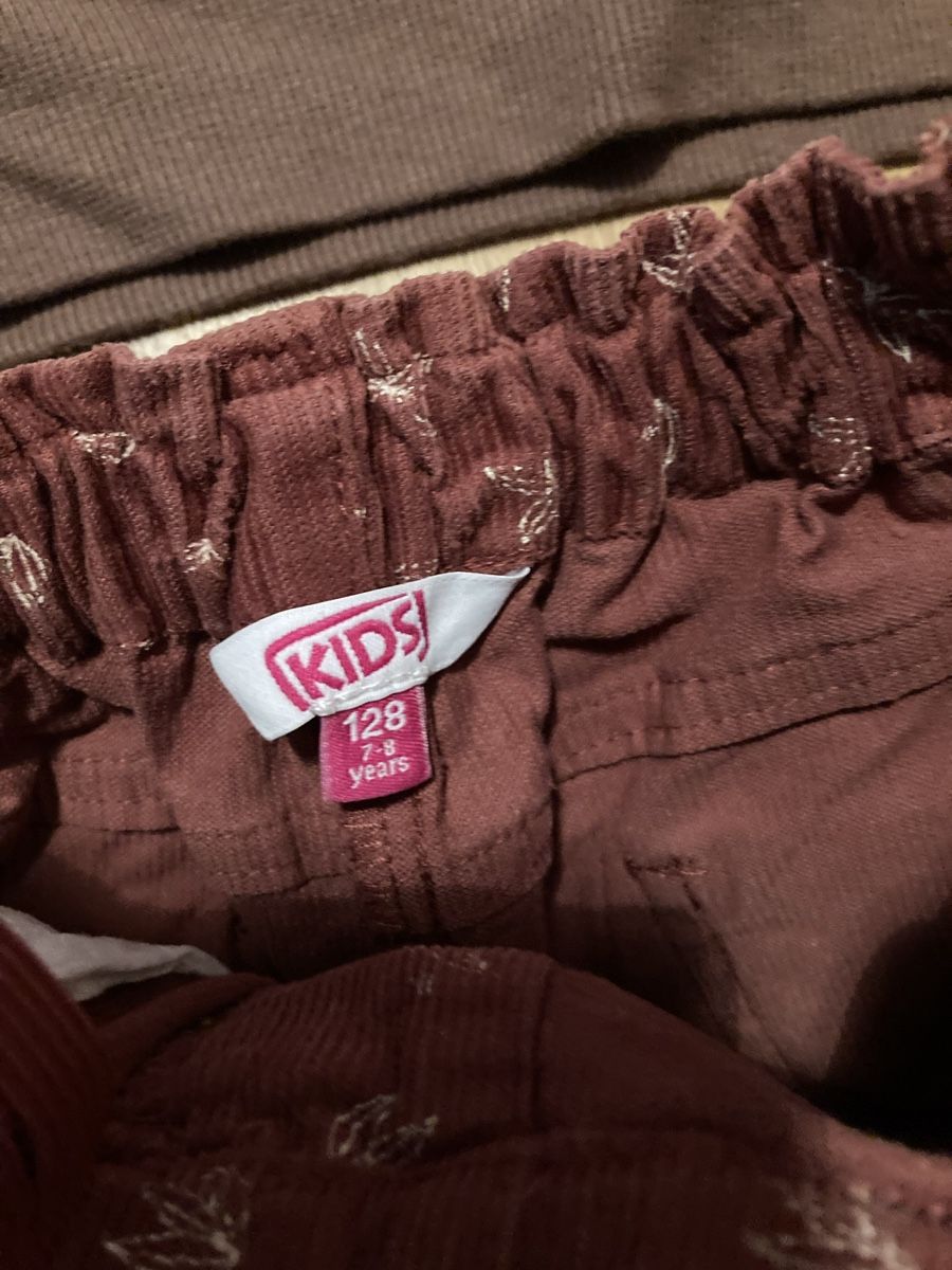 Lotti & Set di vestiti: Mädchen Herz Pullover und Hose Gr. 128 – Usato da Emmenbrücke venduto da JJ_89 3