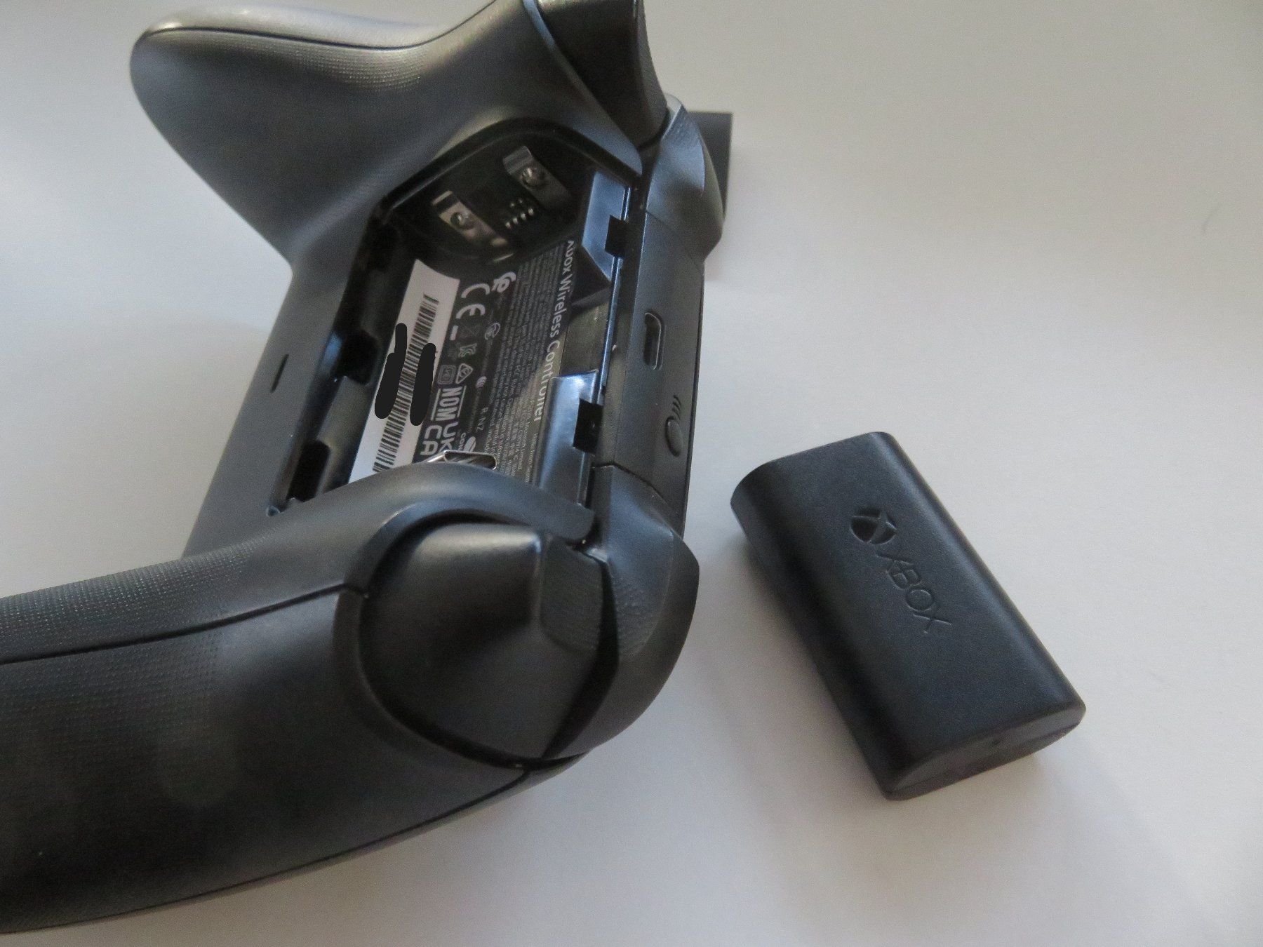 Microsoft Controller: XBox Controller + XBox Akku & SteelSeries Nimbus Controller – Usato da Arlesheim venduto da 5victoria5 2