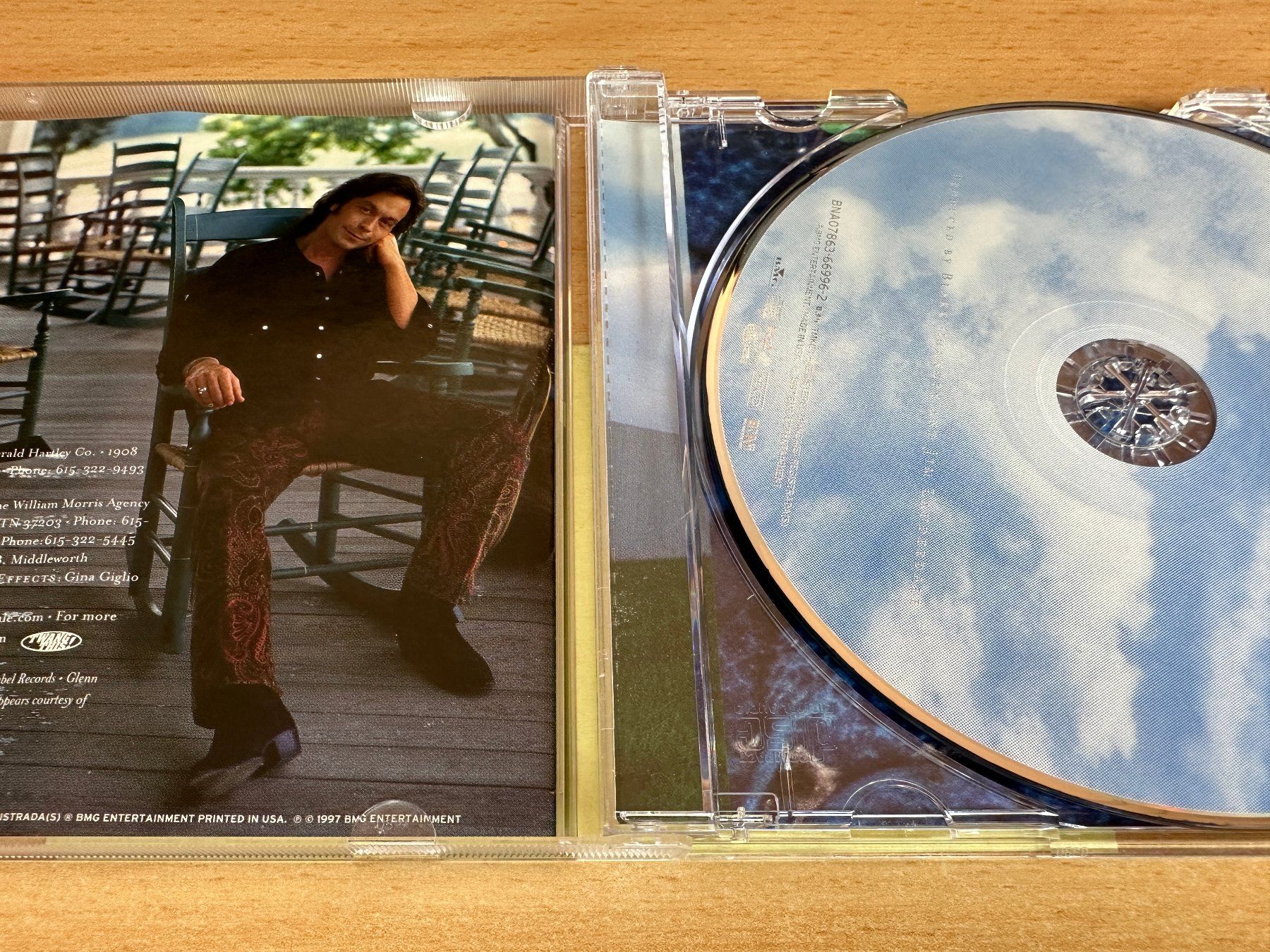 CDs: Jim Lauderdale – Whisper – D'occasion à Rikon im Tösstal par Alpenmutz 2