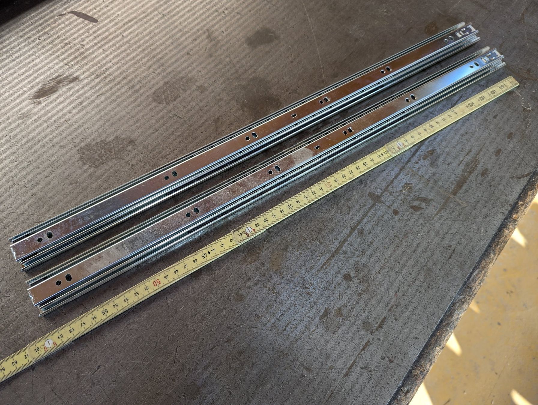 Ferramenta: Schubladen Teleskopvollauszug 60 cm – Nuovo e nell'imballaggio originale da Gebenstorf venduto da -AMB-