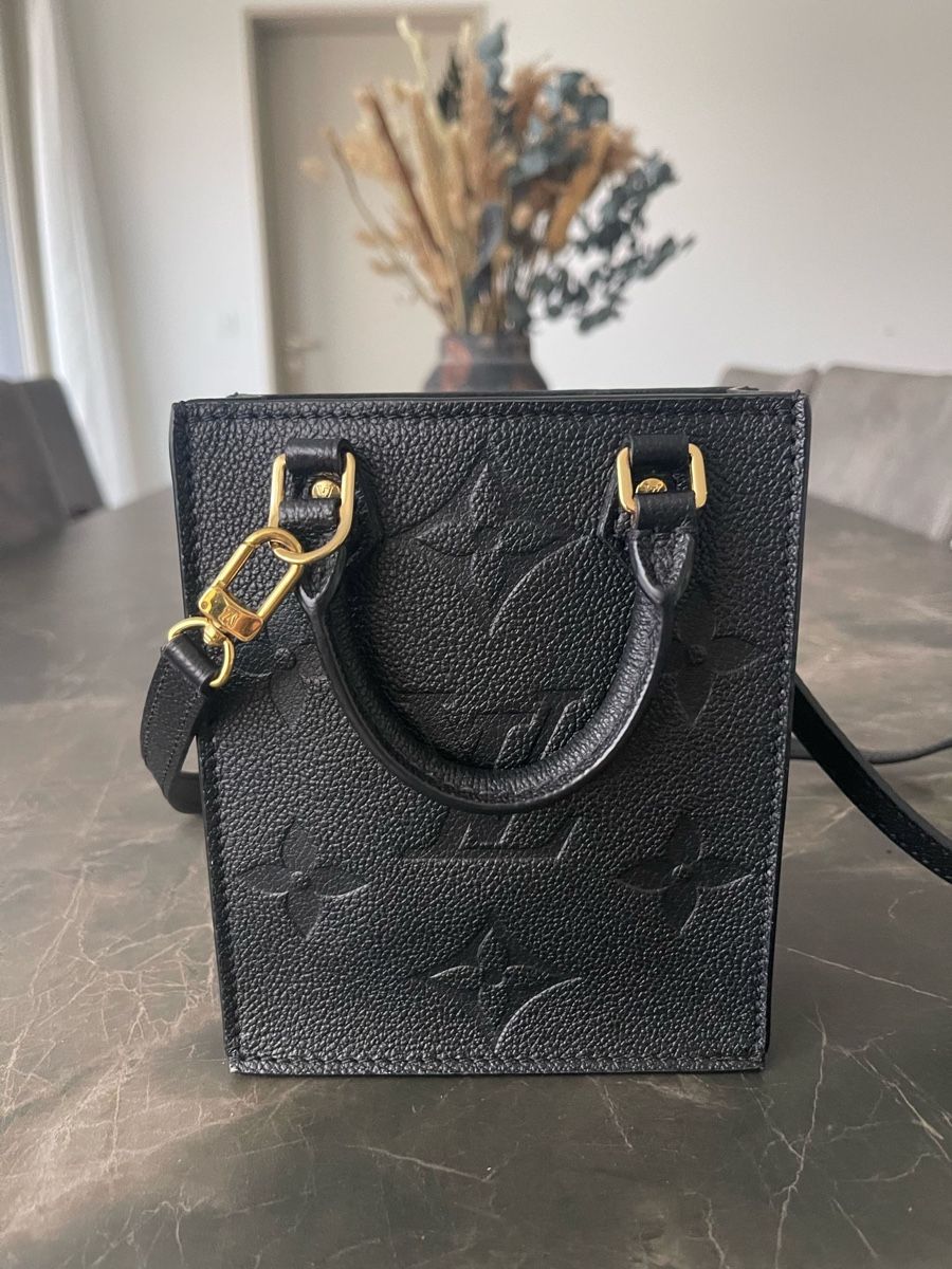 Louis Vuitton Borse da donna: Louis Vuitton Petit Sac Plat Monogram Empreinte – Nuovo (secondo la descrizione) da Zürich venduto da nic_g776 1