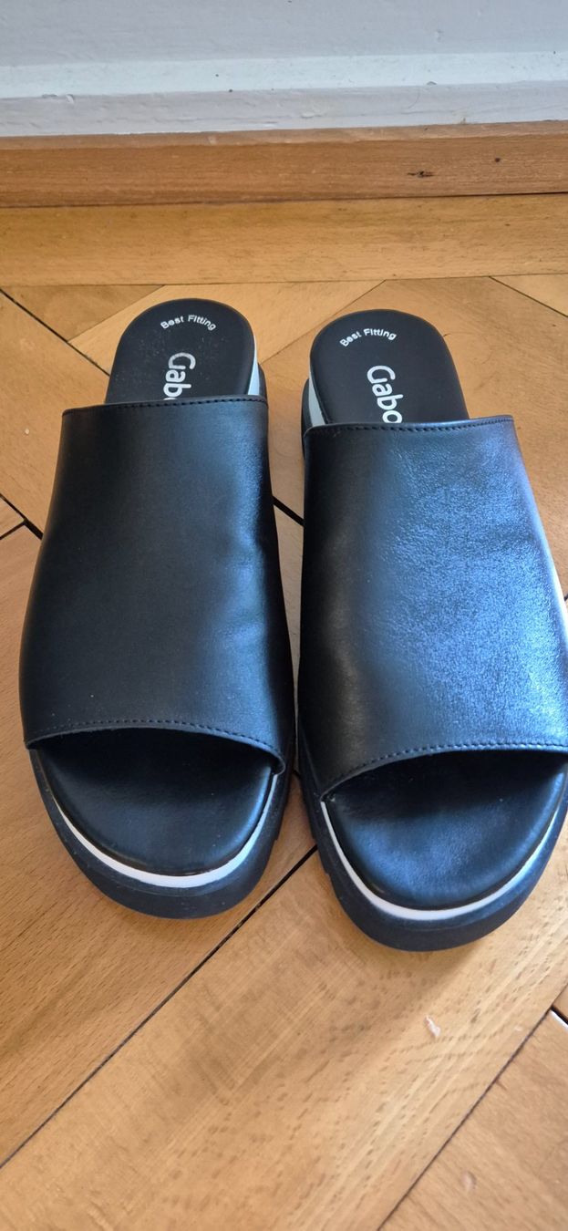 Scarpe da donna: Gabor Pantoletten, Obermaterial Leder, TOP Zustand – Usato da St. Gallen venduto da Mar_cx6m 4