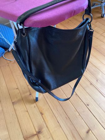 Strenesse Tasche Shopper aus grauem Leder – Elegant, zeitlos