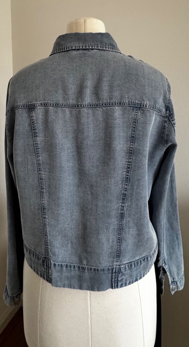 Giacche: Leichte Jeans Jacke – Usato da Mörschwil venduto da Mirka019 2