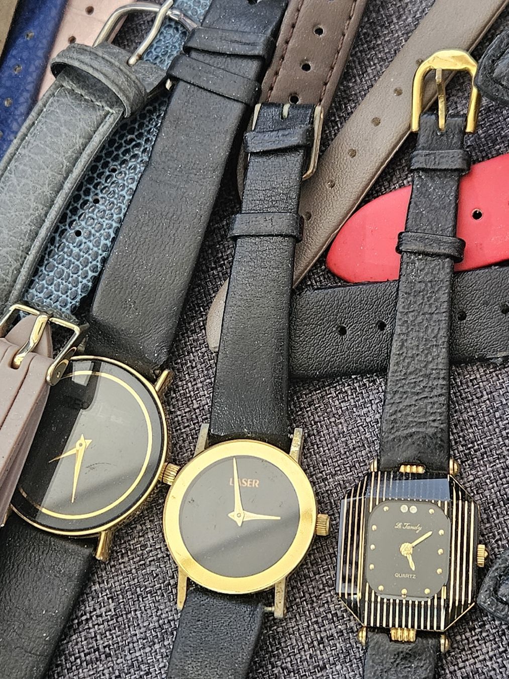 Orologi: Unkontrolliert Damenuhren lot Uber 100x – Usato da Flamatt venduto da pie_f9zm 5