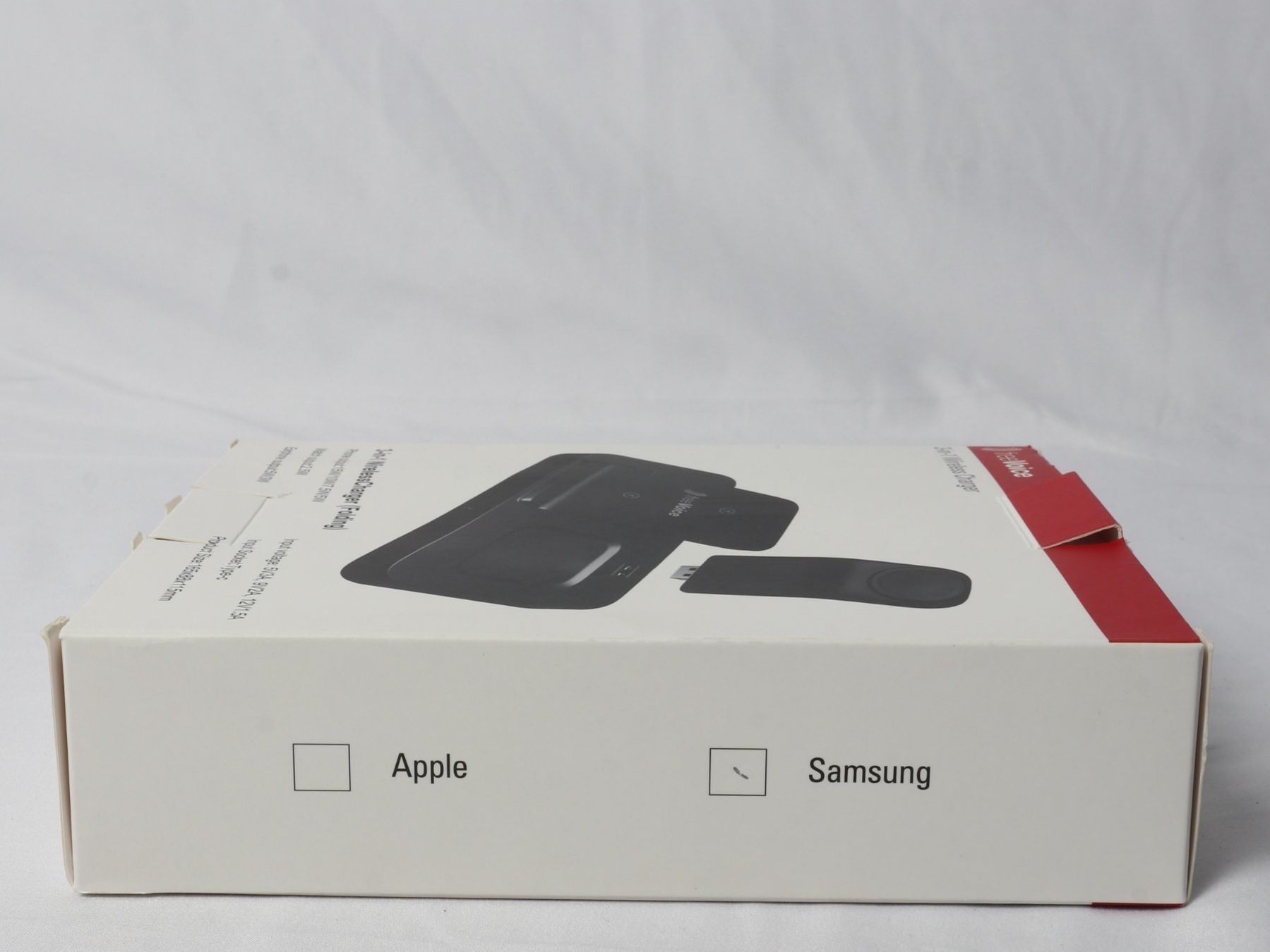 Ladegeräte: FREE-Voice3-in-1Wireless- Charger – Neu (gemäss Beschreibung) aus Steinen von Restwert_Steinen 6