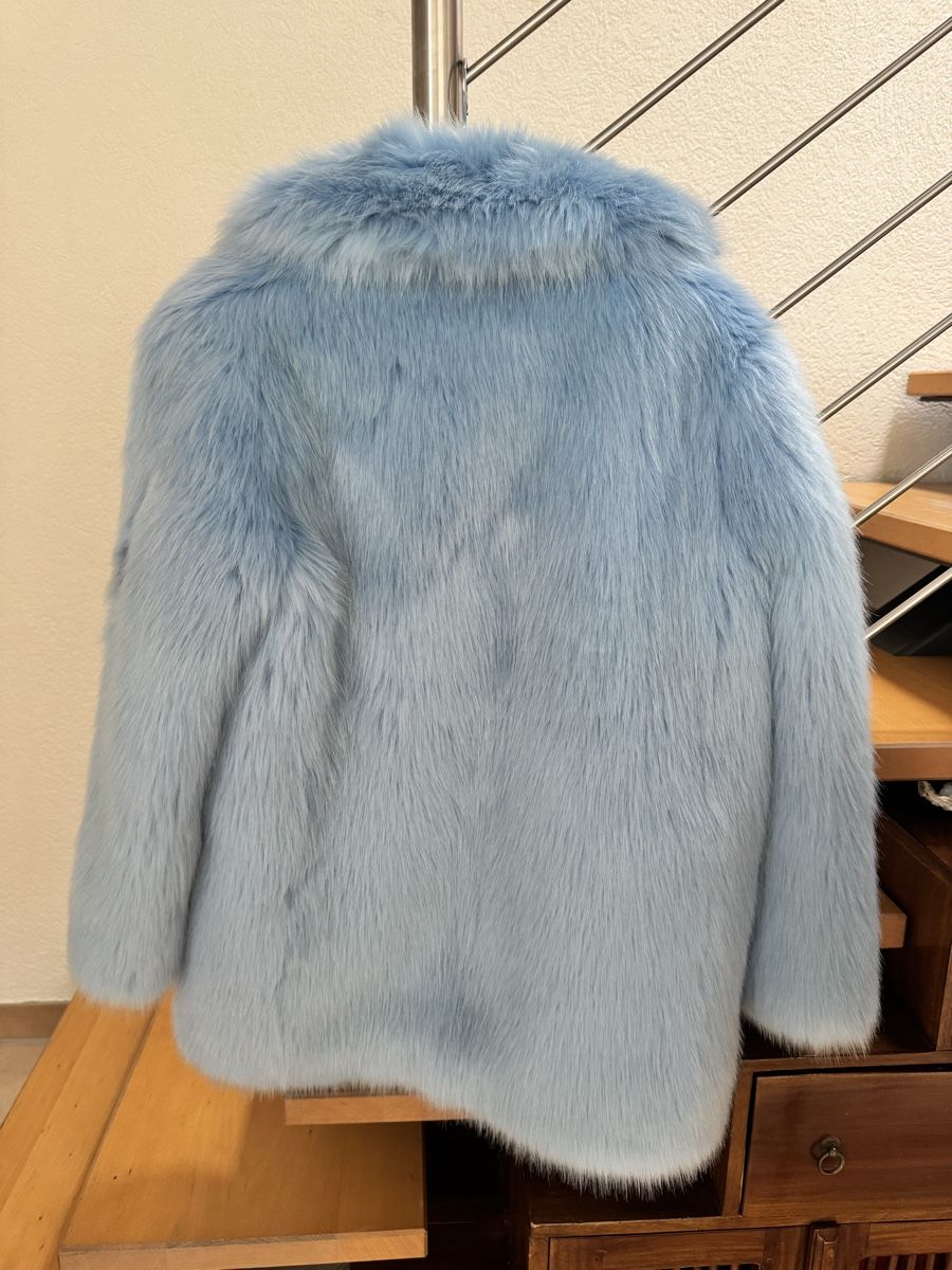 H&M Giacche: veste en fourrure bleue clair H&M – Usato da Lonay venduto da nei_79jc 4
