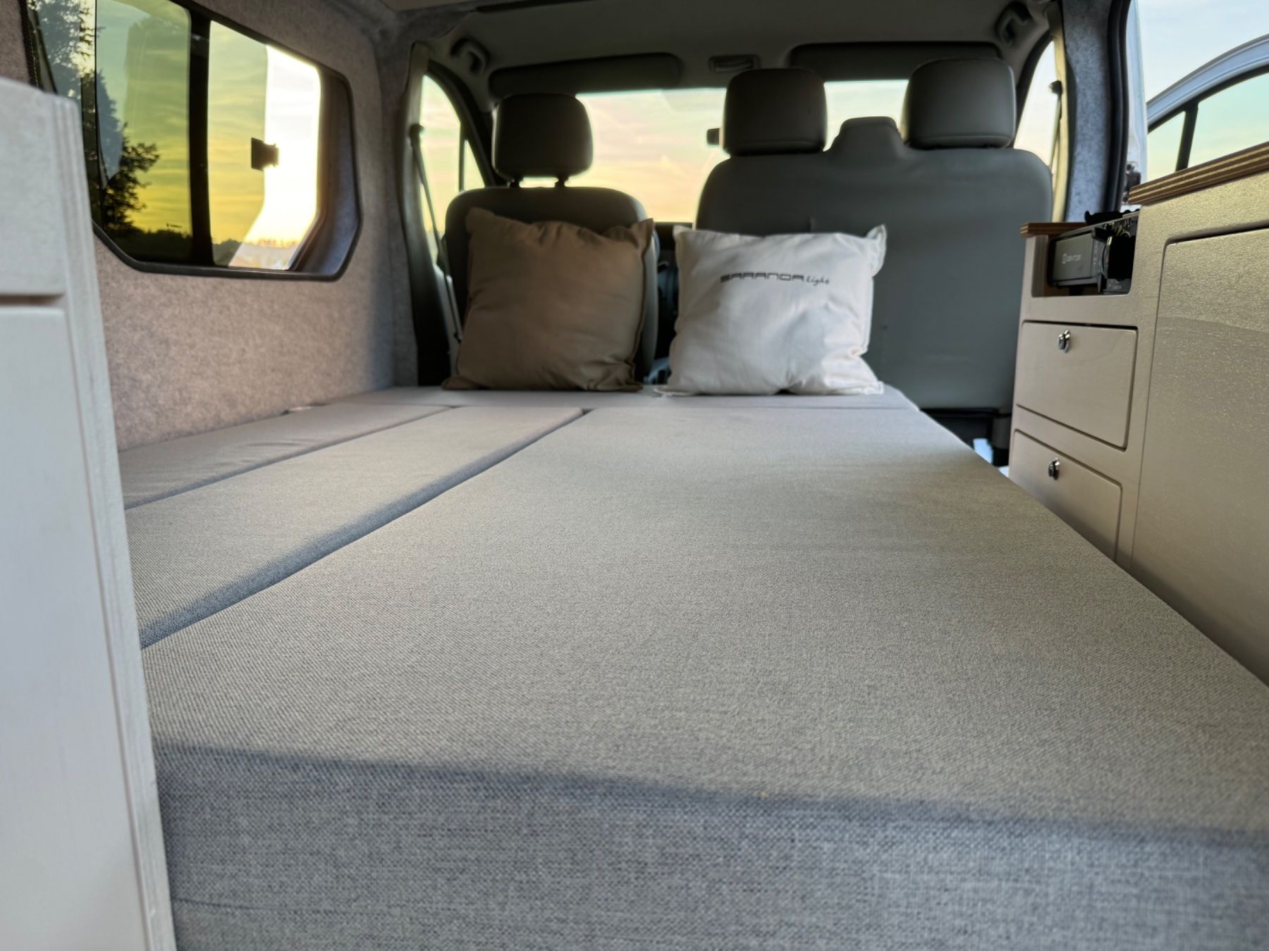 Renault Veicoli da campeggio: Renault Trafic Saranda Camper Wohnmobil – Usato da Winterthur venduto da CamperBau 7