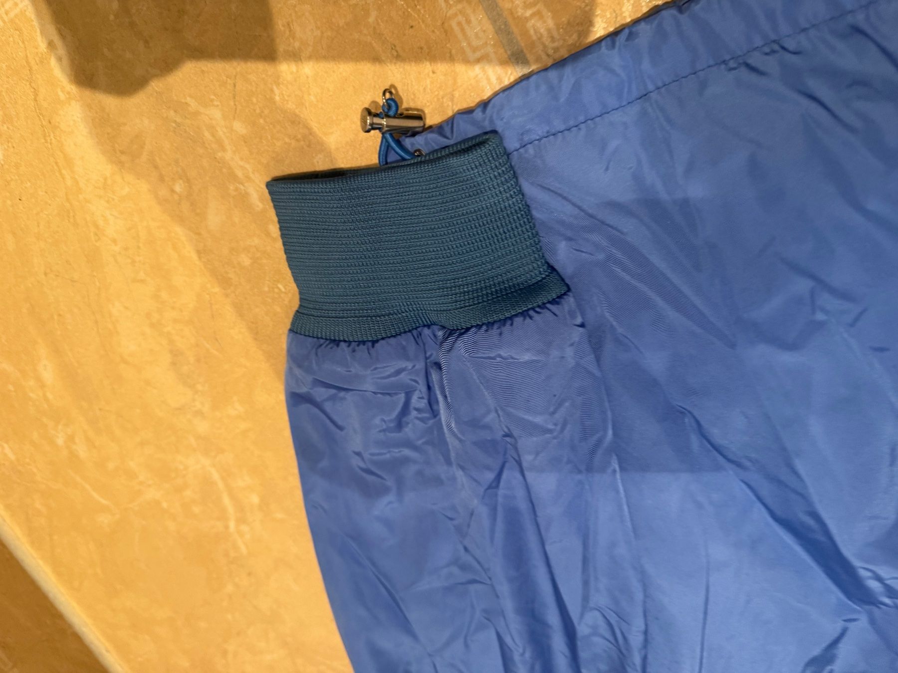 Moncler Giacche: Moncler NWT Maxence Giubbotto Windbreaker, 2 – Nuovo (secondo la descrizione) da Klingnau venduto da Markus14 7