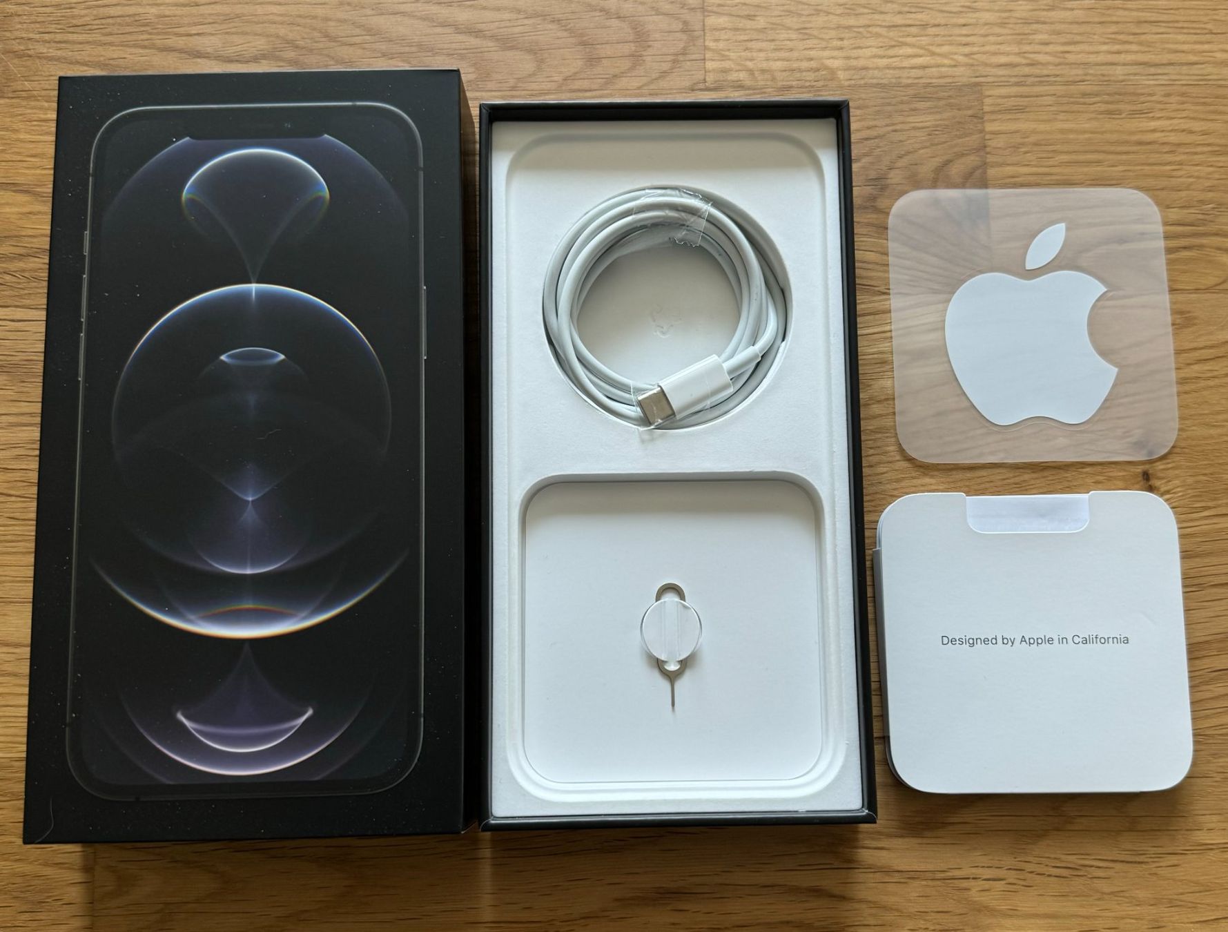 Apple Handys / Smartphones: IPhone 12 Pro Max 256 GB, Graphite – Gebraucht aus Feldbrunnen von  2