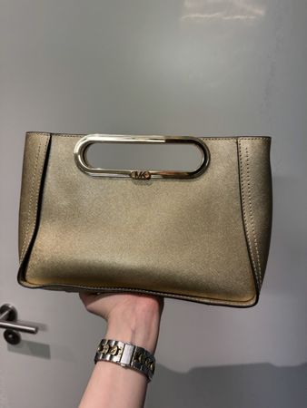 Elegante Michael Kors Clutch in Gold !