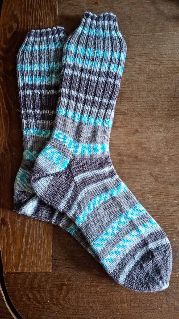 Socken: Socken Gr. 38 – Neu (gemäss Beschreibung) aus melchtal von strickerin