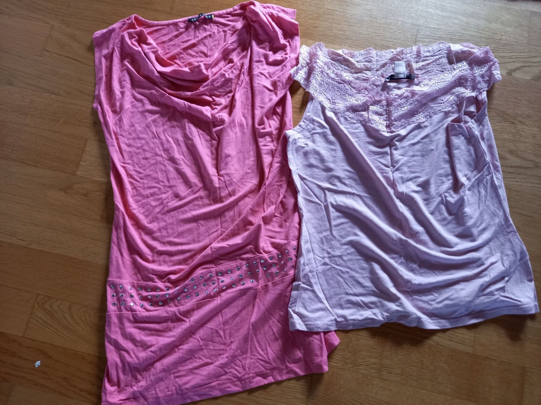 Lotti di vestiti: Trägershirts Gr. 38 – Usato da Horgen venduto da mibi75 1