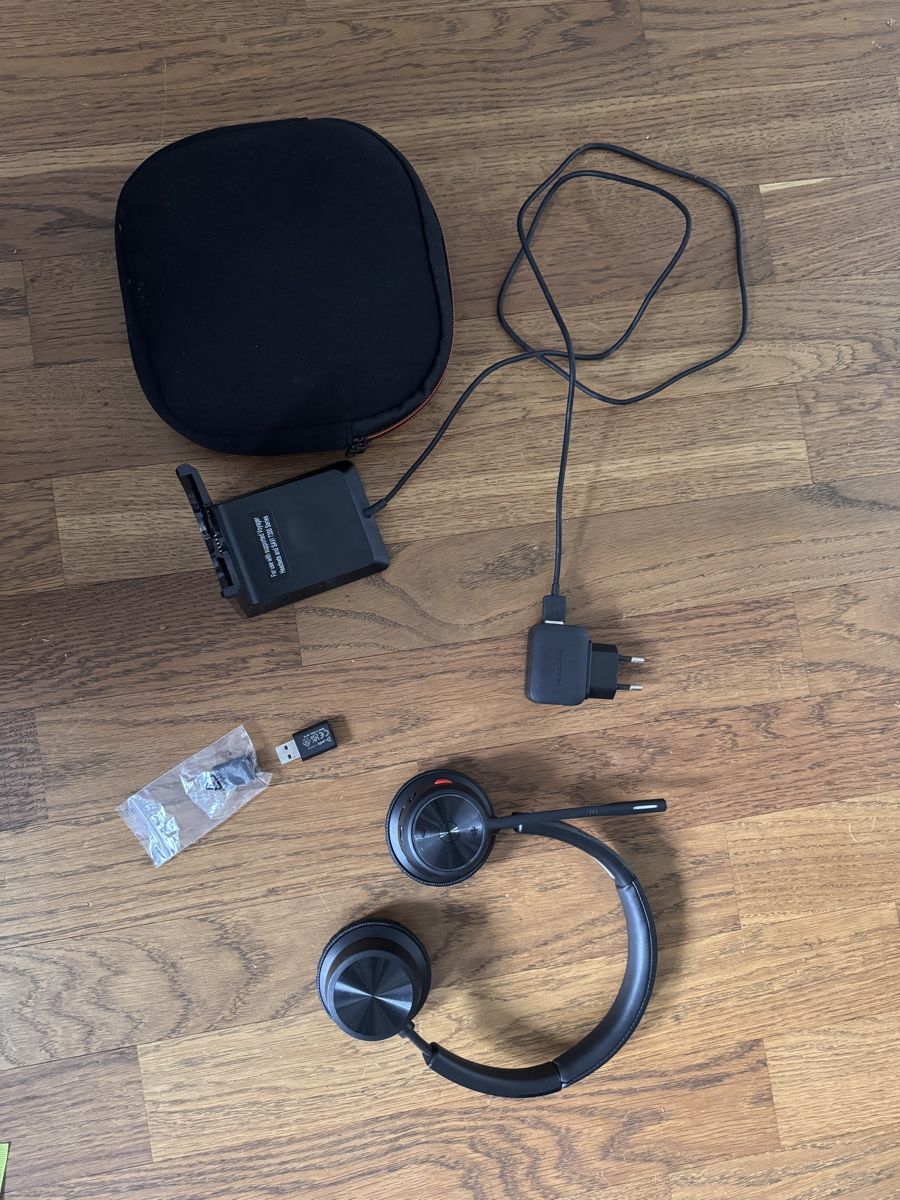 Kopfhörer: Poly Headset – Gebraucht aus Langnau i. E. von julia1608 1