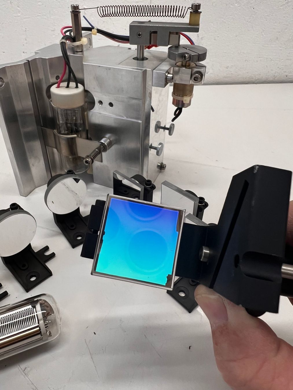 Accessori da laboratorio: Physikalisch-Optische Komponenten – Usato da Niederdorf venduto da LeptonAG_Labor 3