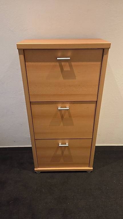 Schränke: Schuhschrank – Gebraucht aus Niederweningen von Halo111