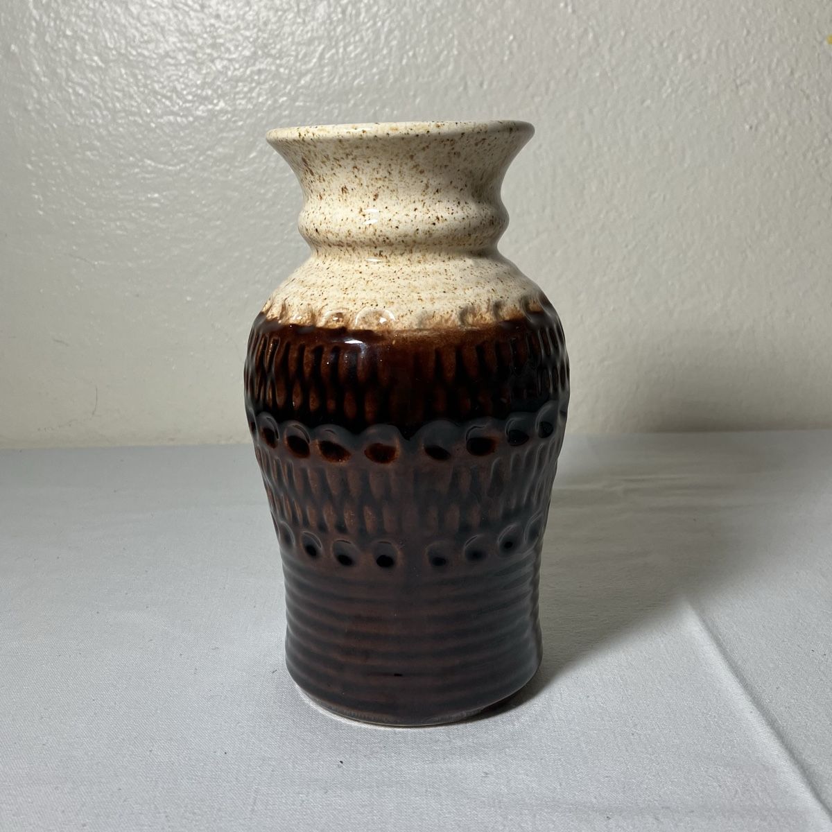 Vasi & Recipienti: Vase Bay Keramik marron Fat Lava – Usato da Lausanne venduto da Machins.trucs