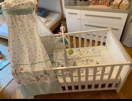 Babybettli Komplettset mit Himmel, Mobile, Top Zustand!
