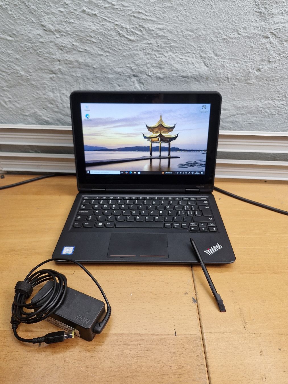 Lenovo Notebook: Lenovo Yoga 11e 5th Gen Touch Screen Stift – Usato da Adliswil venduto da SaveElektro 2