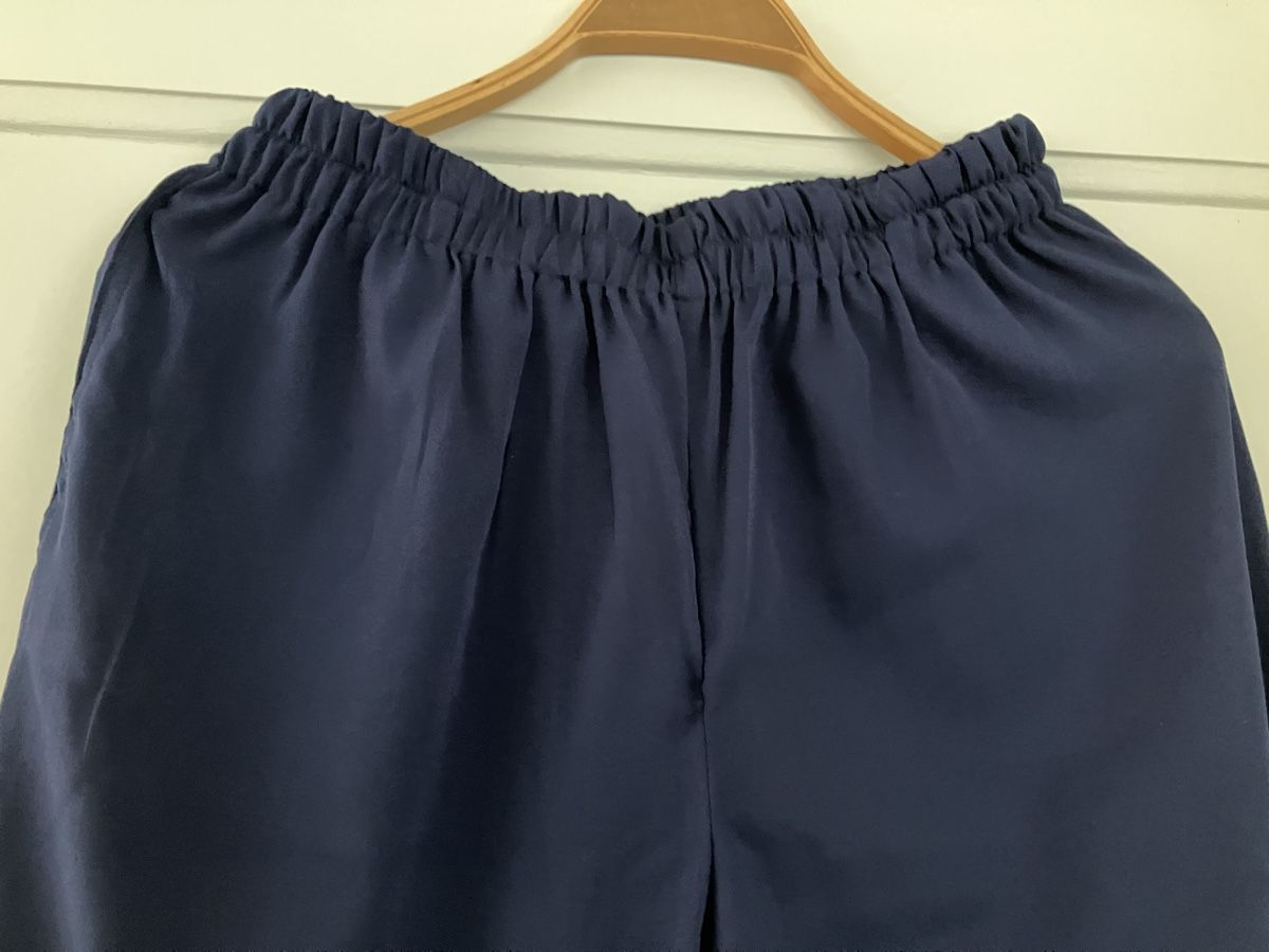 Hosen: Seidenhose Gr. M NEU – Neu (gemäss Beschreibung) aus Dübendorf von katide 1