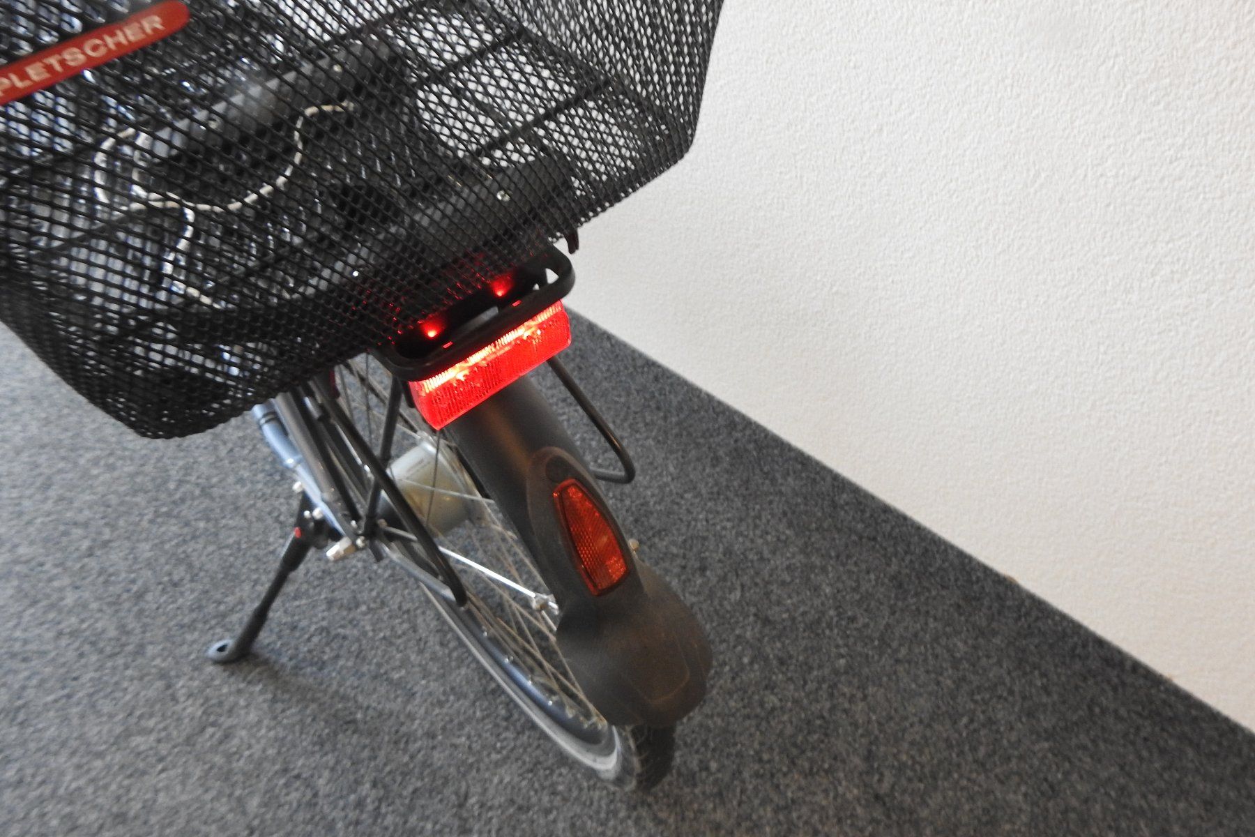 Flyer Biciclette: Nur 285 KM – Nuovo (secondo la descrizione) da Bern venduto da 007hof01 1