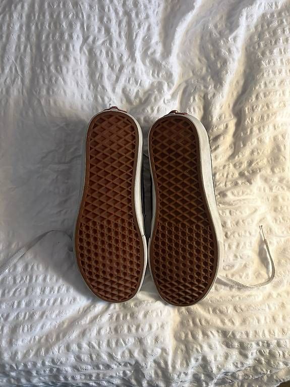 Chaussures hommes: Vans basket  – D'occasion à Genève par gab.ellaa 2
