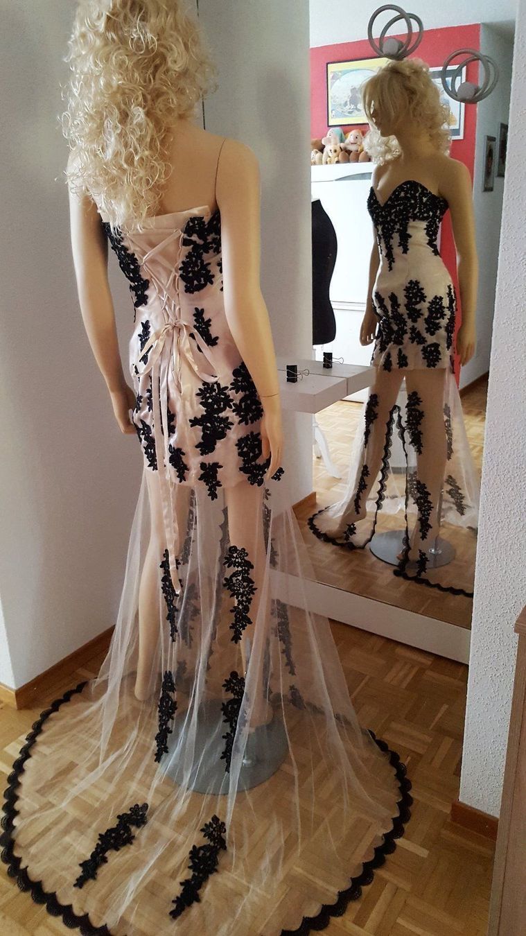 Vestiti: Sexy Abendkleid Spitze Tüll Gr. 34 oder 36 - AUSVERKAUF!!! – Nuovo e nell'imballaggio originale da turbenthal venduto da lory300zx 2