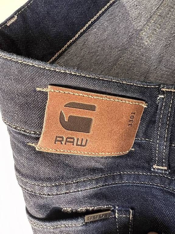 Jeans: Jeans G-Star 3301 taille 28/30 – Usato da Epalinges venduto da Kallem