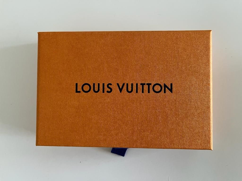 Louis Vuitton Portafogli: Porte-cartes Louis Vuitton – Nuovo e nell'imballaggio originale da Ecublens VD venduto da mar_qw6r 4