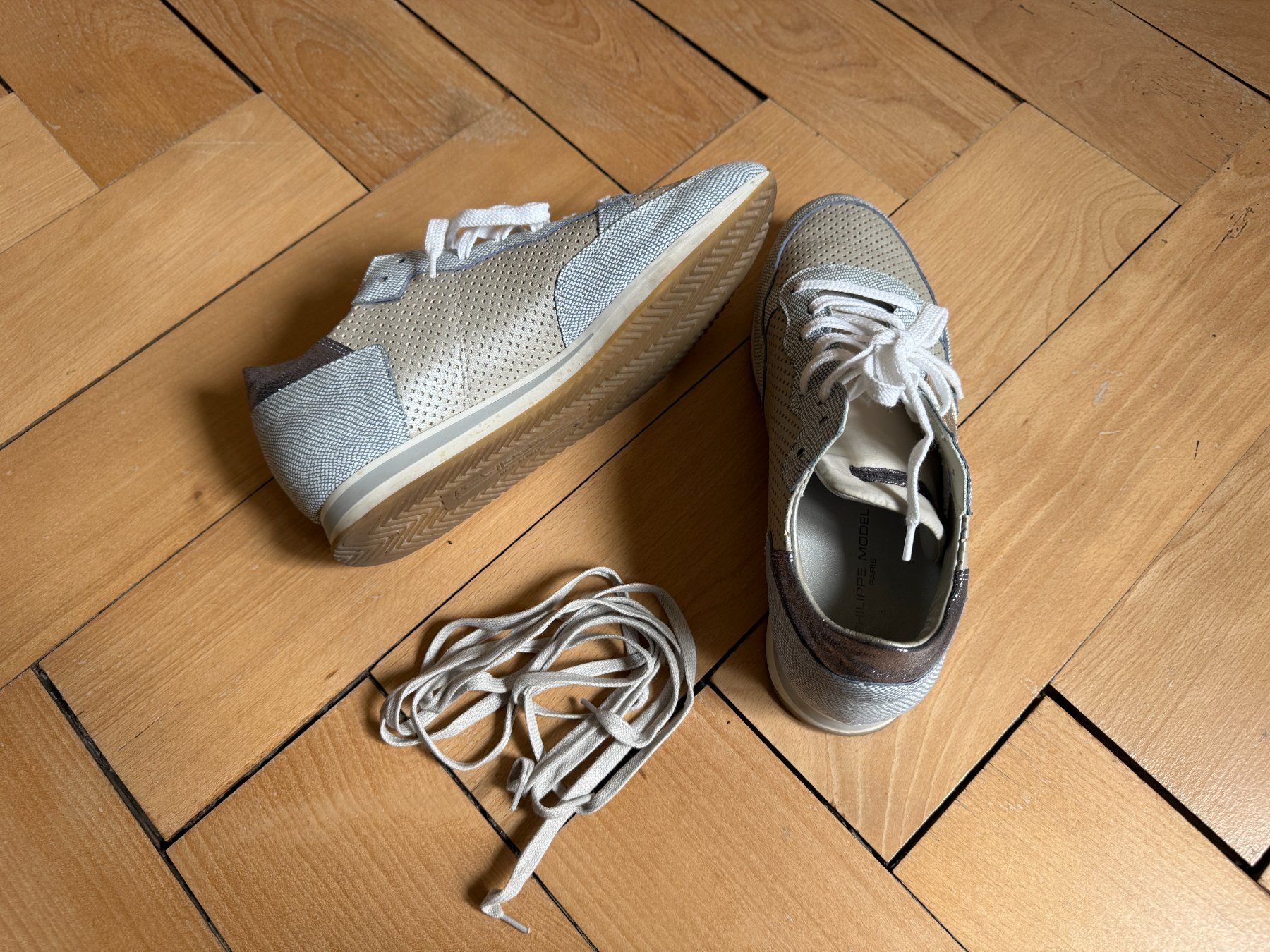 Scarpe da donna: PHILIPPE MODEL - Leder Sneaker hellblau-grau 40 – Usato da Zürich venduto da Diazaio 3