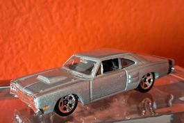 Dodge Coronet SuperBee 1969, 1:64, Metall Modell HotWheels