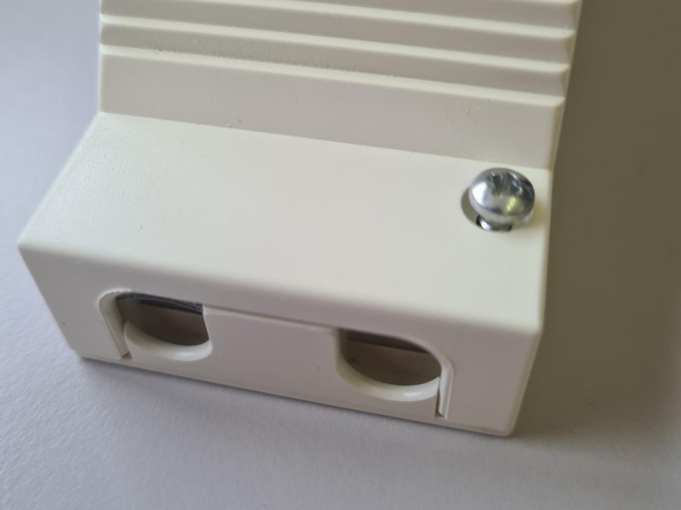 Componenti elettronici: Hüco Trafo 230V-12V Halogenlampen Dimmbar – Nuovo e nell'imballaggio originale da Urdorf venduto da sumrum 2