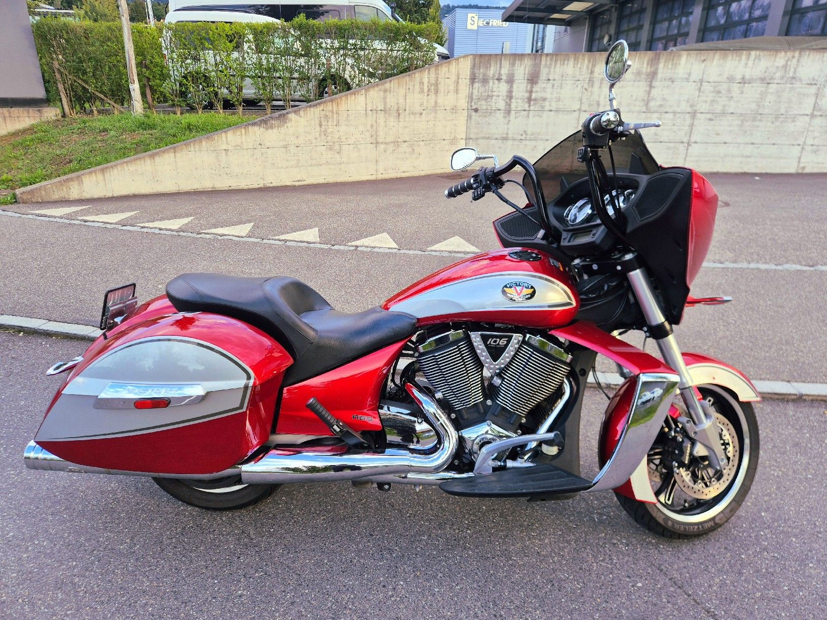 Victory Chopper: Victory Cross Country – Usato da Perlen venduto da Nemi04 3