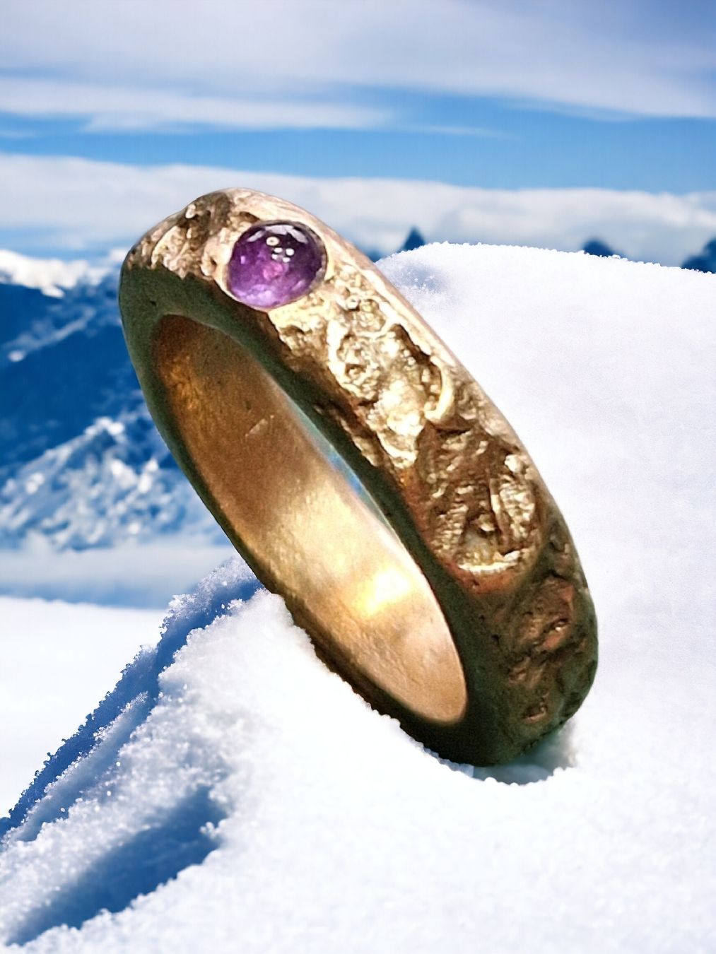 Anelli: Wilder Ring, handgemacht, Bronze & Amethyst. Grösse 48. – Nuovo e nell'imballaggio originale da Aarau venduto da Schmuckhoehle_MD 5