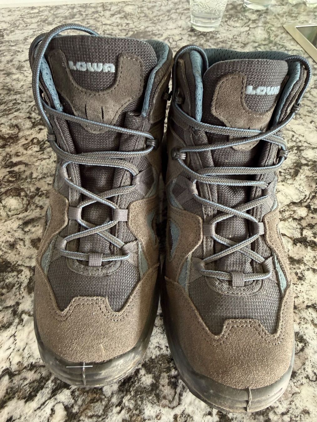 Lowa Scarpe da donna: LOWA Wanderschuhe Gore-Tex Gr. 38 – Usato da Dällikon venduto da dahi1