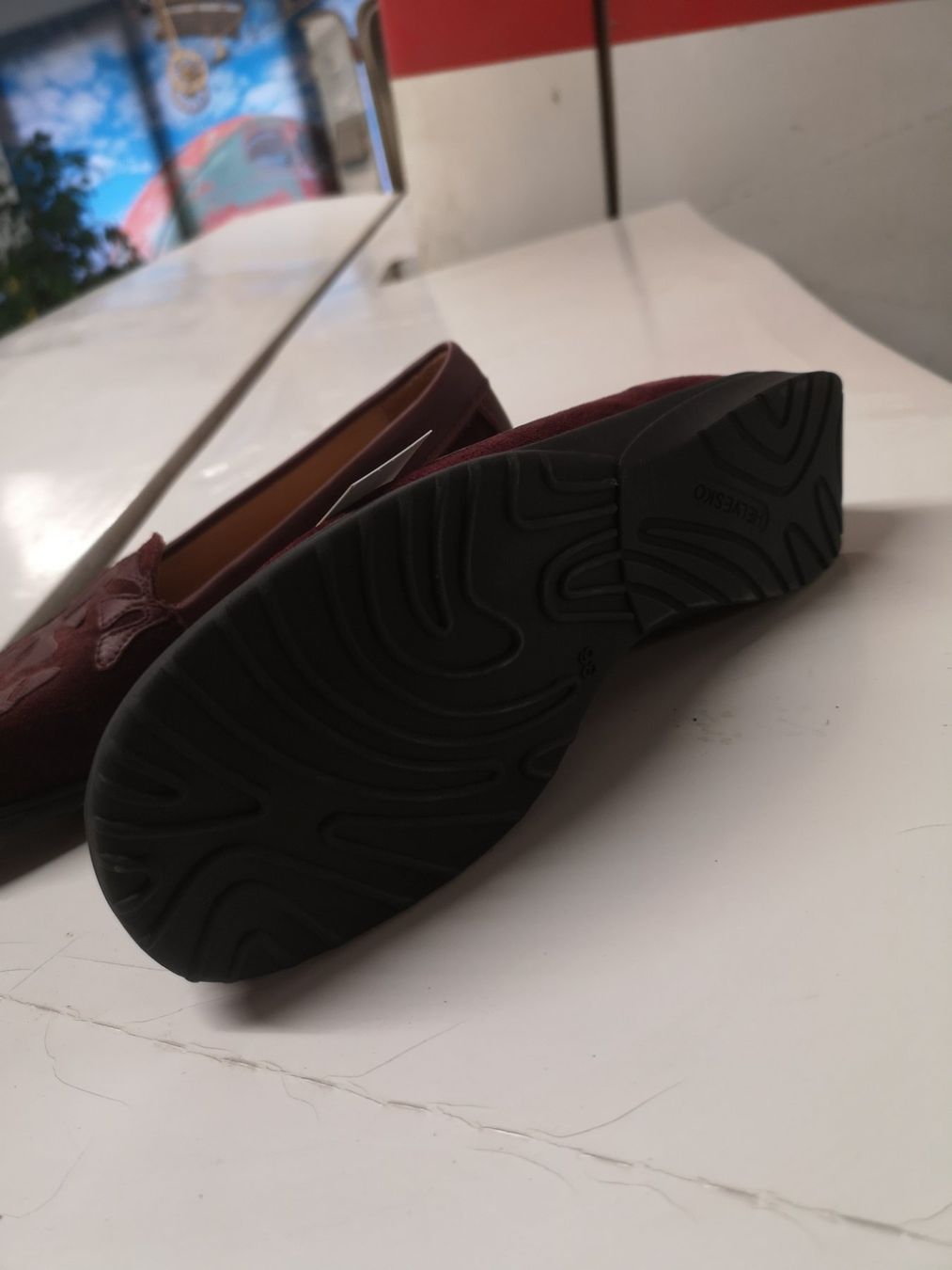 Damenschuhe: Helvesko – Neu und originalverpackt aus Möhlin von Highwaytom 1