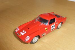 Ferrari 1:43