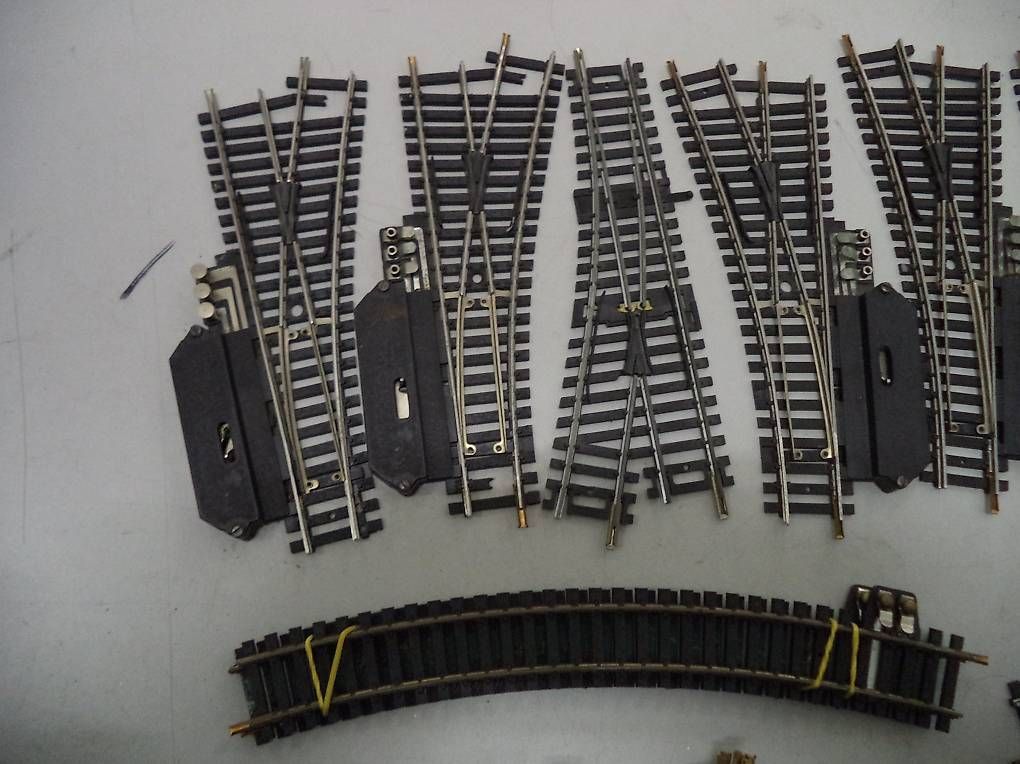 Lima Modellini di ferrovie: LIMA Gleise mit Weichen Elektro – Nuovo (secondo la descrizione) da Rieden AG venduto da Wirth03 2