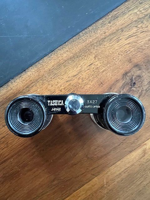 Binocoli: Opernglas mit Perlmutt von Yashica – Usato da Grüningen venduto da magica12 3