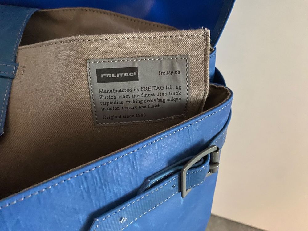 FREITAG Reference Tasche R511 Carolus AZURBLAU (Gebraucht) in Hinwil ...