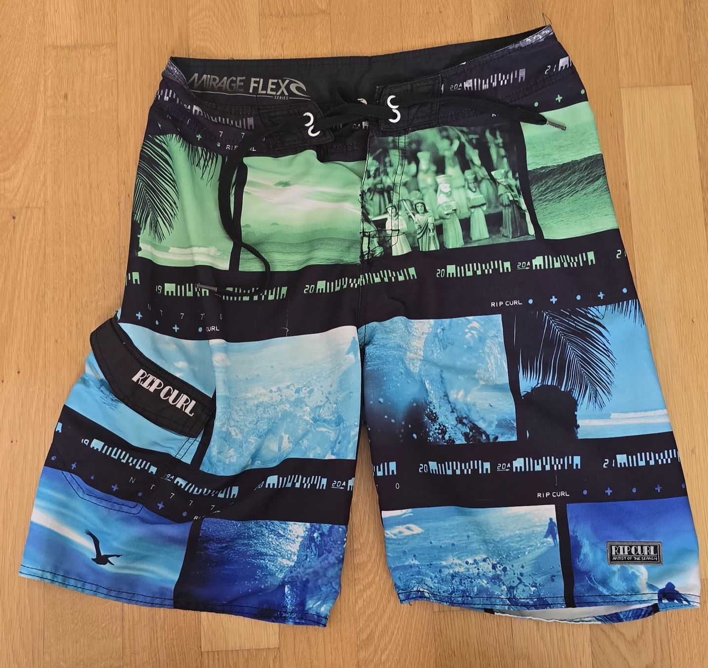 Rip Curl Hosen: Rip Curl Mirage Flex Boardshort Surf Taille 30 – Gebraucht aus Genève von MariaS2 4