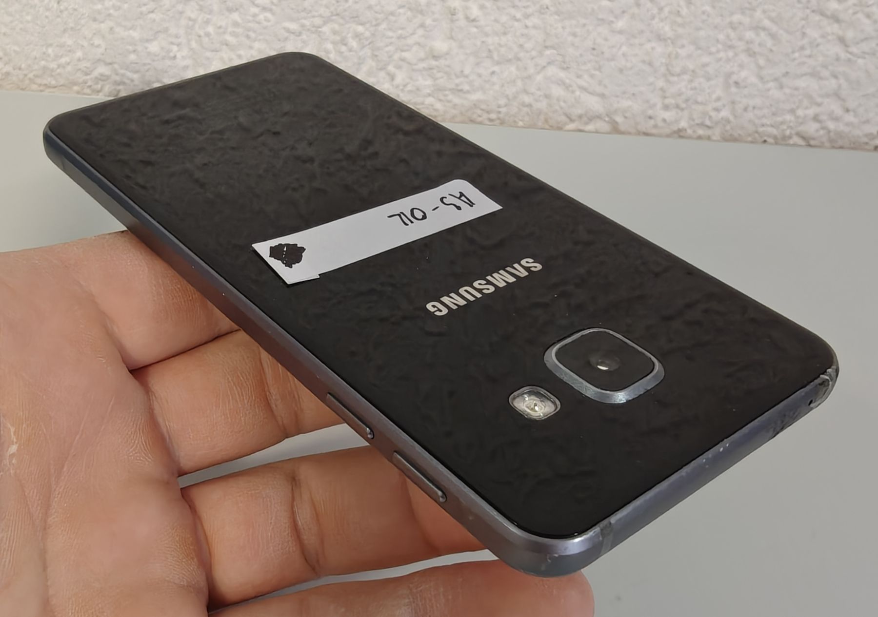 Samsung Handys / Smartphones: Samsung Galaxy A3 – Gebraucht aus Ehrendingen von Rocky985 5