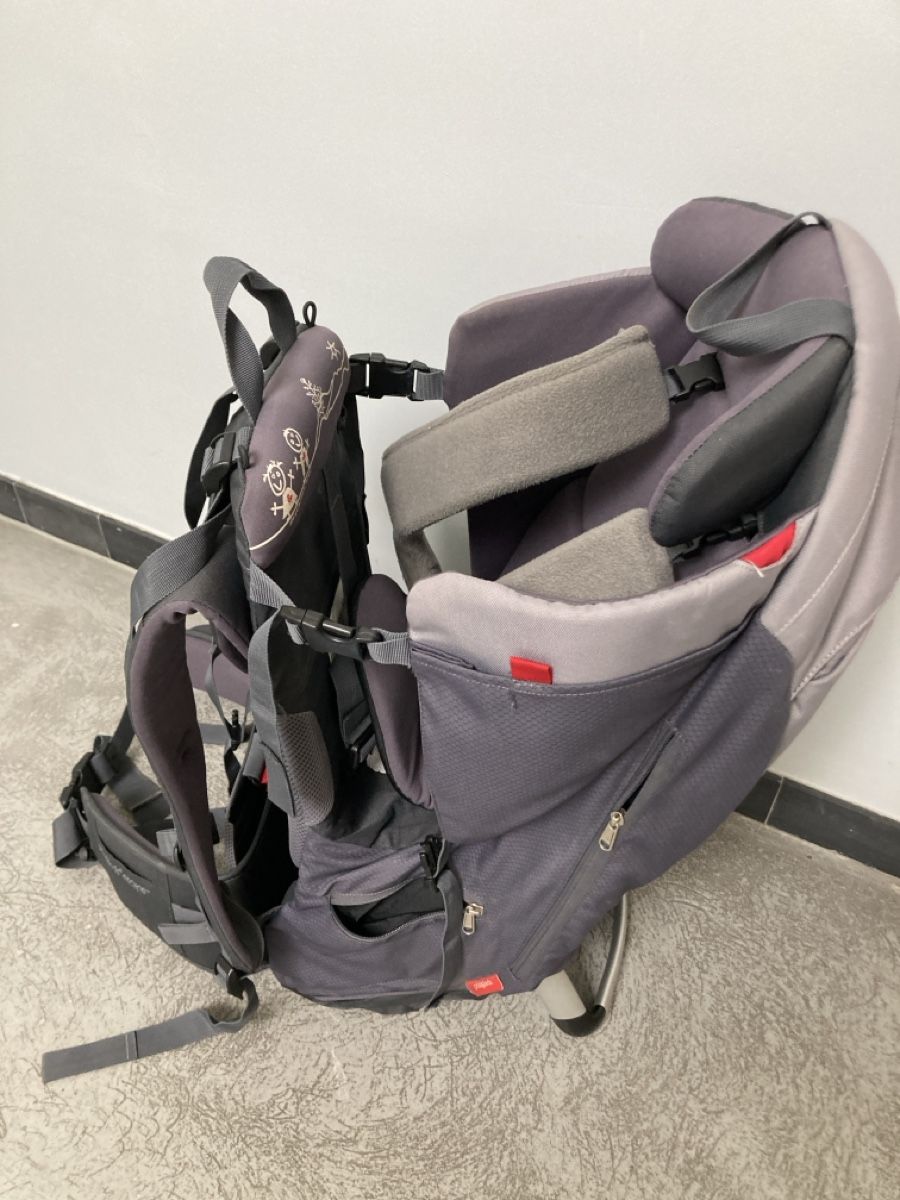 Phil & Teds Marsupi portabebè: Porte-bébé phil&teds gris avec usure etat usage – Usato da Basel venduto da ToniM25 1