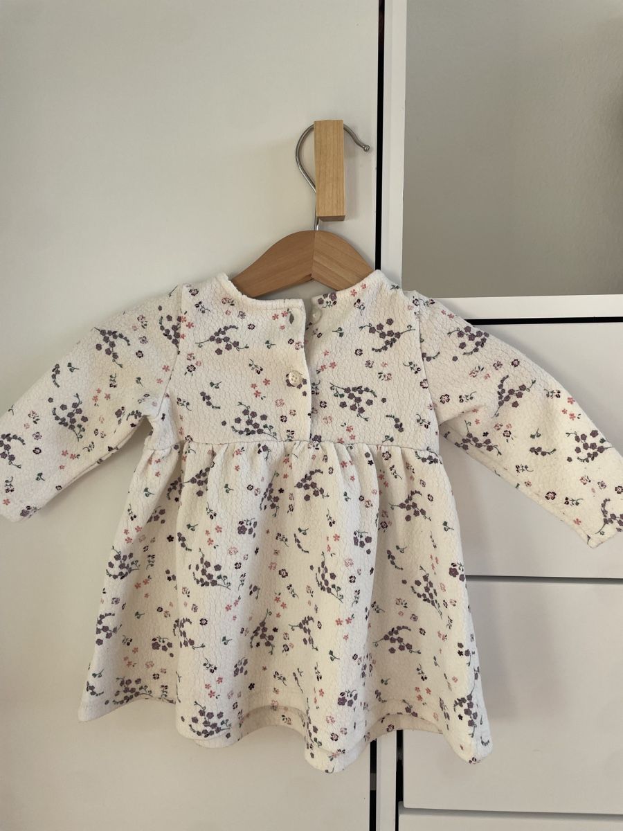 Robes et jupes: Gr. 62 Kleid – D'occasion à Wädenswil par flo8820 1