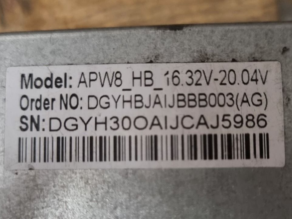 Bitmain Coin Miner: PSU APW 8 / 4 Stück ab 1.- – Usato da Dorf venduto da Miner-supply