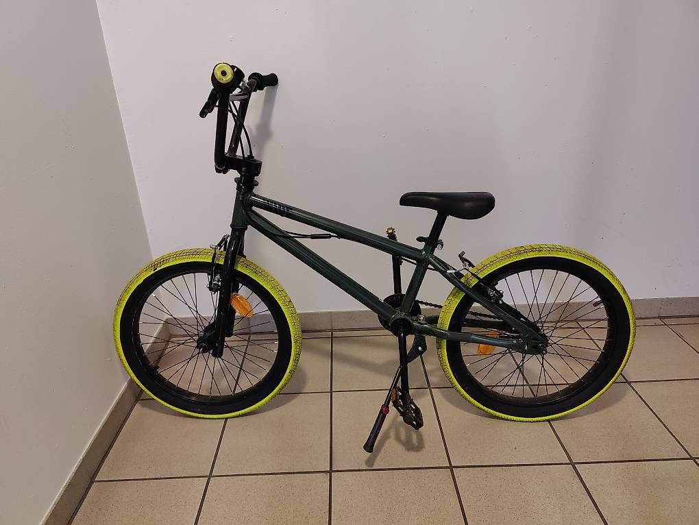 Decathlon Biciclette: Vélo BMX BTWIN Wipe 500 – Usato da Colombier NE venduto da LDR_80