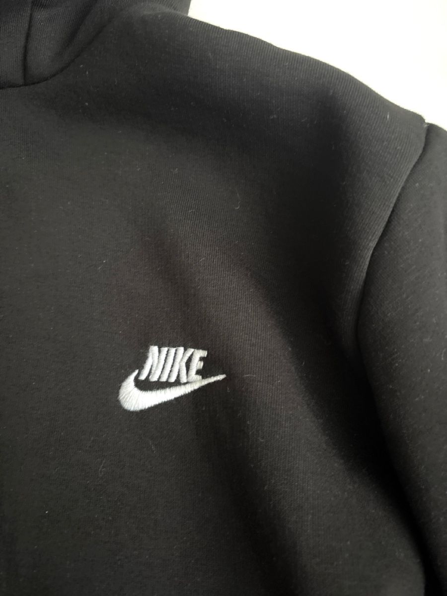 Nike Maglioni & Felpe: Nike Kapuzenpullover  Top Zustand – Usato da langenthal venduto da rundholz7 1