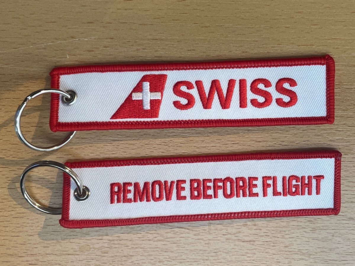 Portachiavi: 1 Schlüsselanhänger SWISS – Nuovo e nell'imballaggio originale da Hochfelden venduto da aviatikboerse_top